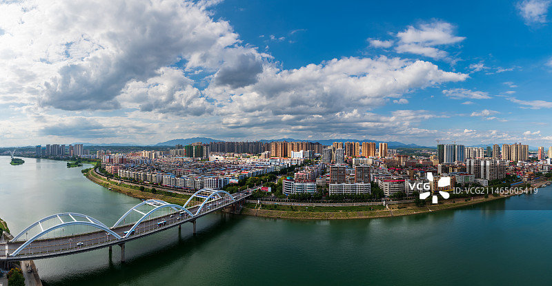 碧水蓝天邵阳城图片素材