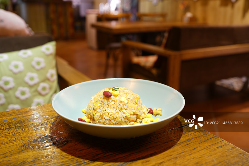 餐厅菠萝炒饭图片素材