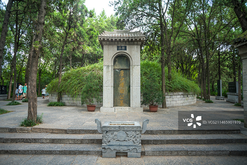 白居易墓地  洛阳龙门东山琵琶峰白园图片素材