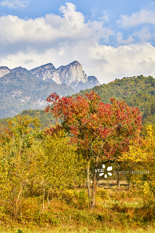 安徽省六安市金寨县大别山乡村风光图片素材