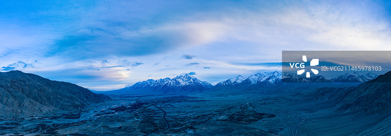 新疆帕米尔高原塔县自然风光图片素材