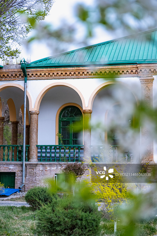 大美新疆伊犁六星街哈萨克民族街图片素材