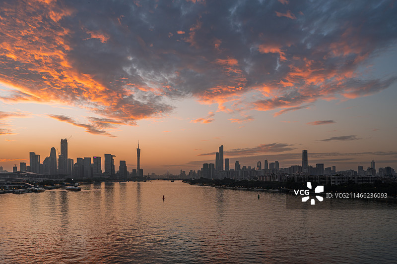 广州,珠江,日落,广州塔,天际线,都市,火烧云,广州夜景,晚霞,河流,航运,户外,广州商业中心,琶洲图片素材