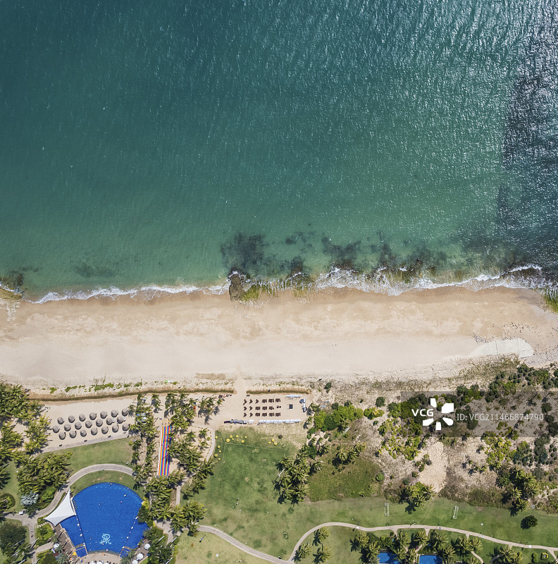 海南三亚亚龙湾海滩航拍图片素材