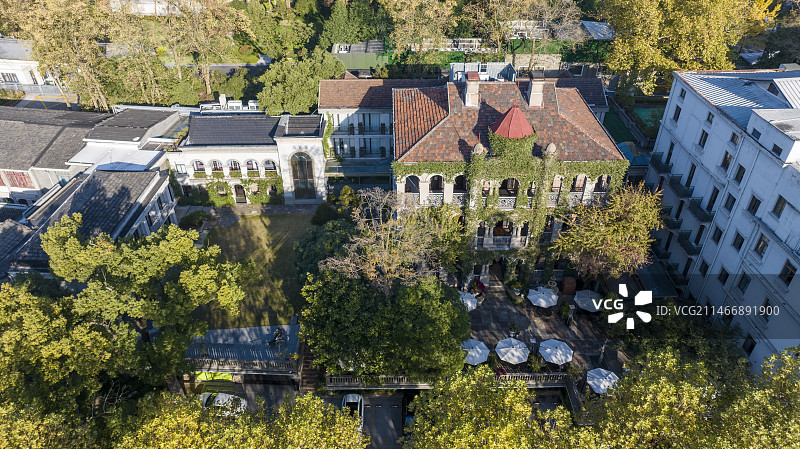 西湖秋冬季航拍新新饭店中楼西楼俯拍图片素材