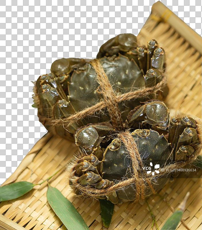 螃蟹放在簸箕里图片素材