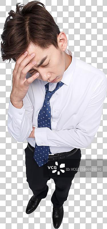 面部表情痛苦的青年男人图片素材