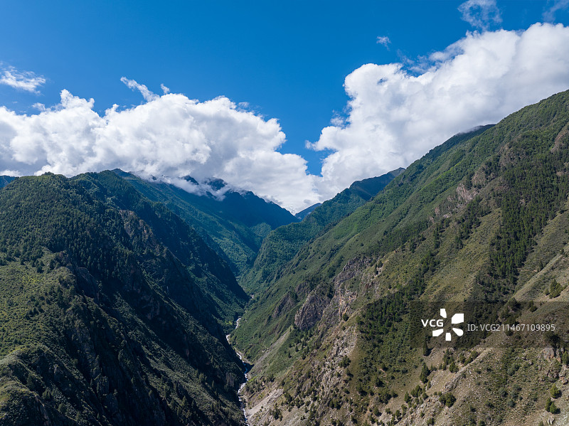 西藏自治区林芝朗县地区风光图片素材