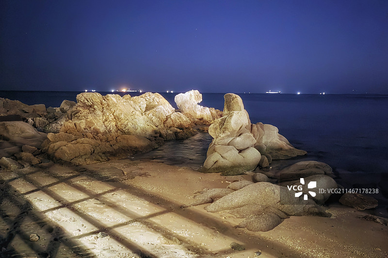 青岛海滩的夜色图片素材