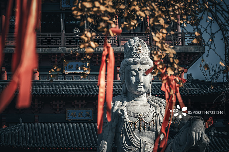 毗卢寺秋天的古建筑图片素材