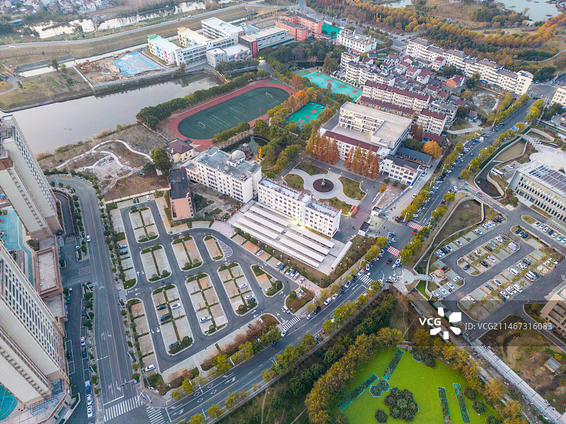 航拍中国安徽省宣城市郎溪县实验初级中学图片素材