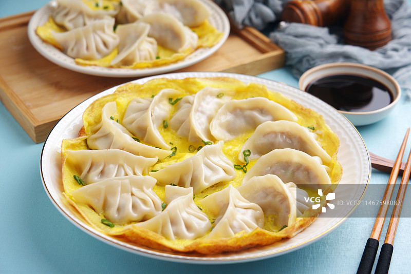 煎饺锅贴图片素材