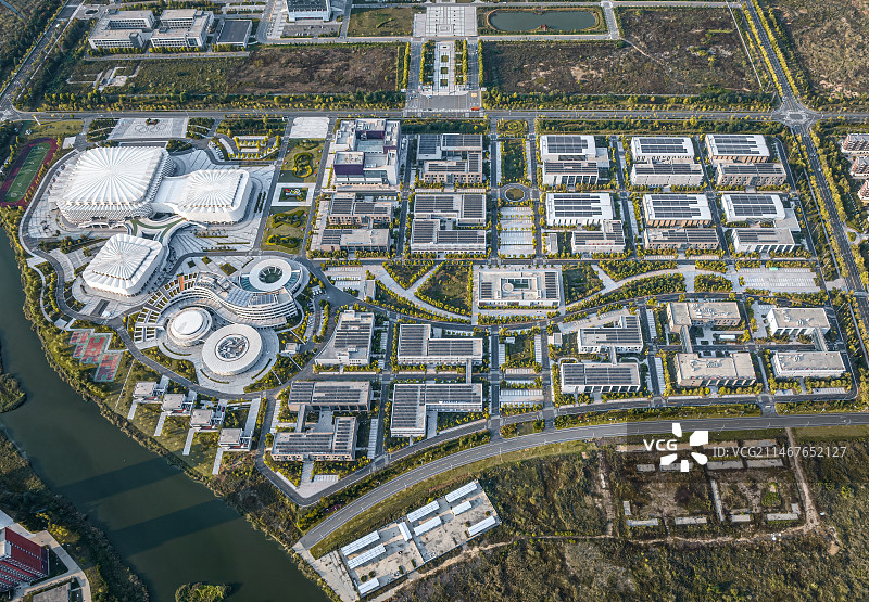 山东省威海市文登区南海新区奥林匹克体育中心，产业技术研究院航拍视角图片素材