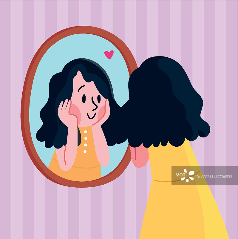 女人快乐地照镜子图片素材