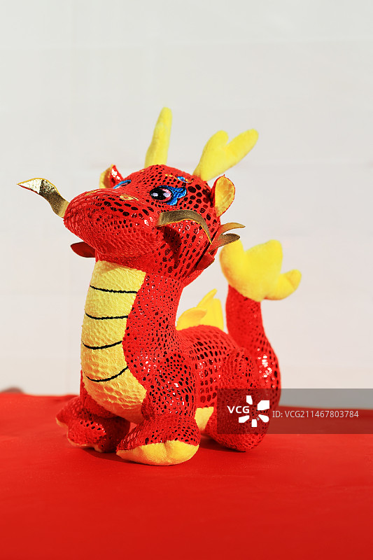 中国传统节日甲辰龙年春节静物图片素材