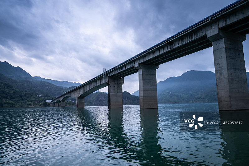 千峡湖图片素材