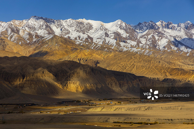 帕米尔高原瓦恰乡图片素材