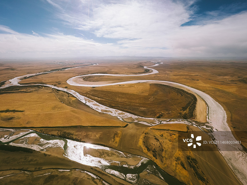 中国四川阿坝州若尔盖九曲黄河第一弯航拍图图片素材