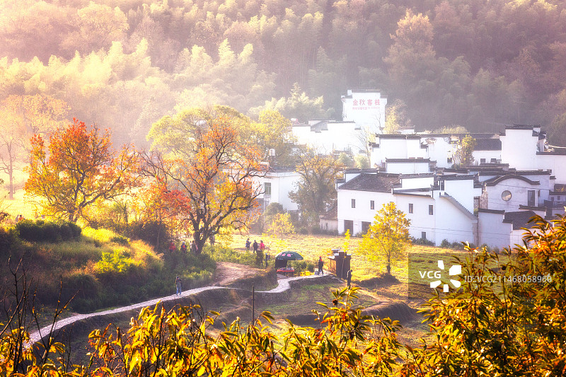 塔川秋色图片素材