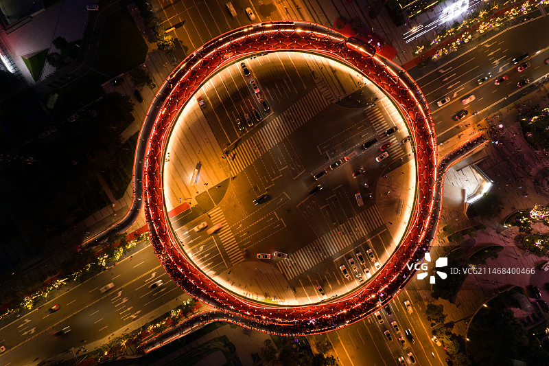 成都高新区娇子大道金融城娇子环夜景灯光秀图片素材