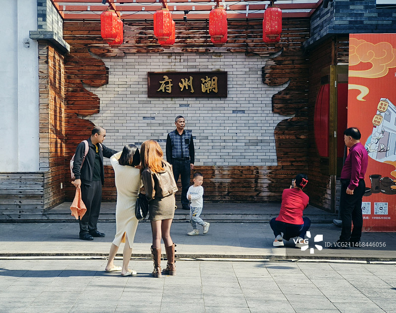 街拍潮州 攝于潮州古城牌坊街图片素材