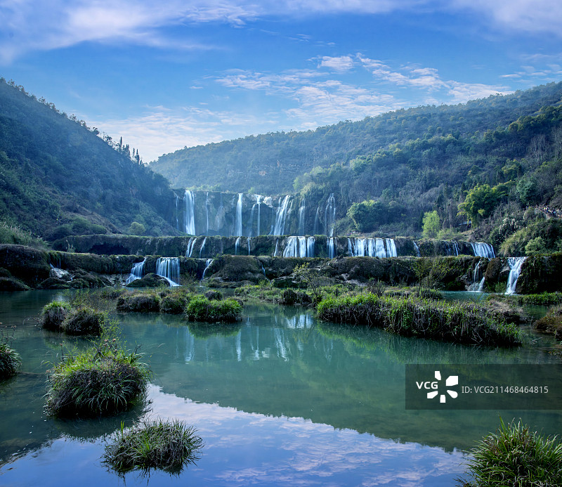 云南罗平九龙瀑布图片素材
