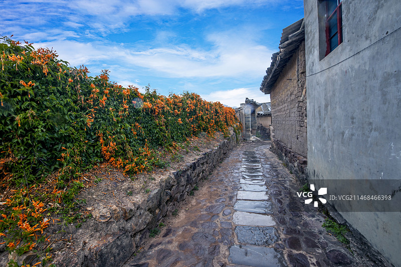 世界建筑遗产云南建水团山村里小巷图片素材