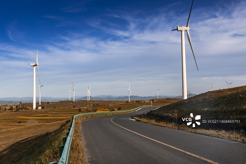 草原天路草原天路位于张家口市张北县和崇礼区的交界处图片素材