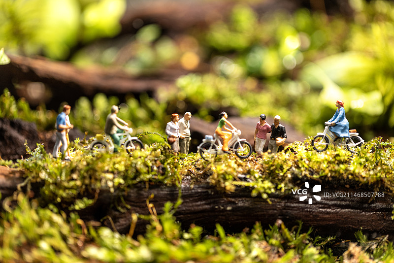 休闲的人群图片素材