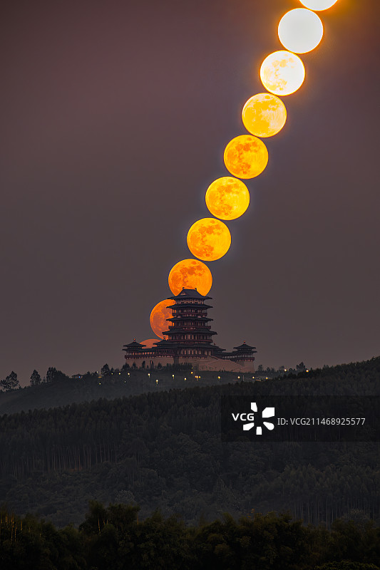 韶州历史博物馆悬月图片素材