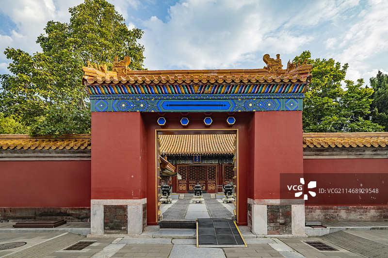 北京地坛公园云腾图片素材