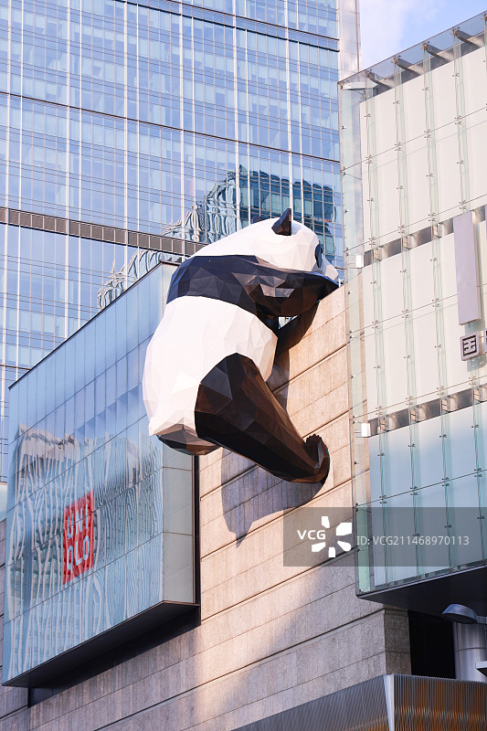 成都IFS国金中心熊猫图片素材