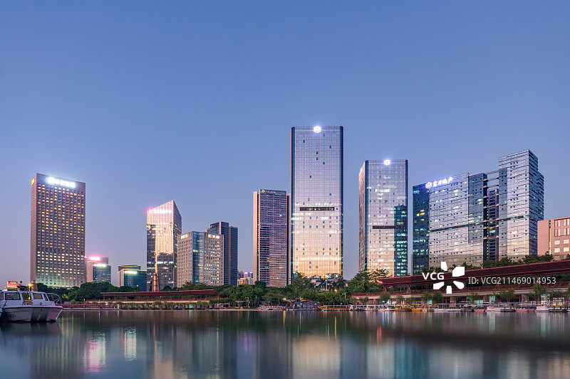 广东佛山南海千灯湖公园夜景图片素材