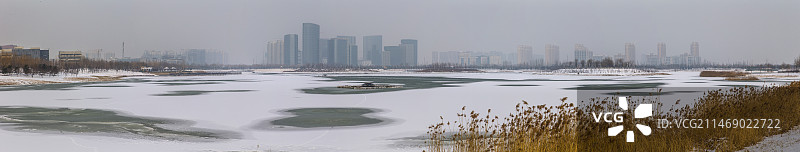 冬雪中的南海子公园全景图片素材