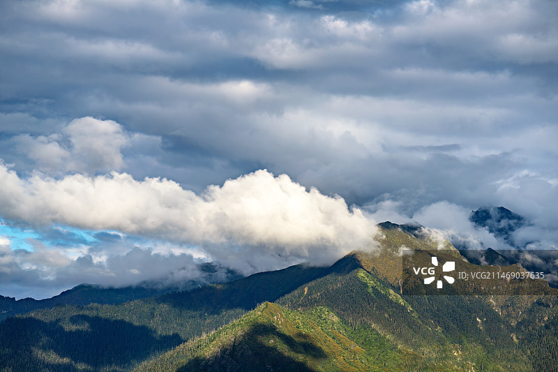 西藏自治区林芝朗县地区风光图片素材
