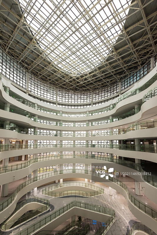 现代建筑内部 同济医院军山院区图片素材