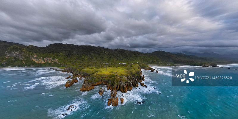 海岸线航拍图片素材