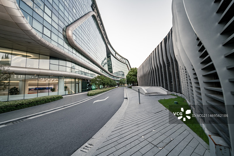 上海凌空SOHO广场建筑外观设计图片素材