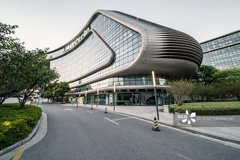 上海凌空SOHO广场建筑外观设计图片素材