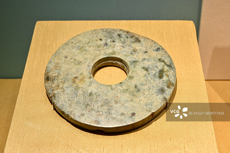 璧(新石器时代 良渚文化)图片素材