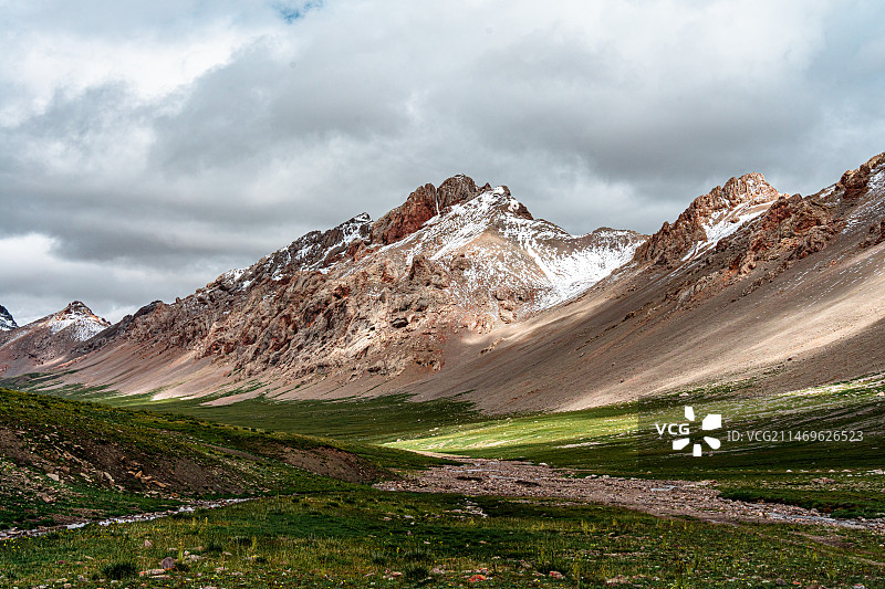 溯源而上·道阻且长图片素材