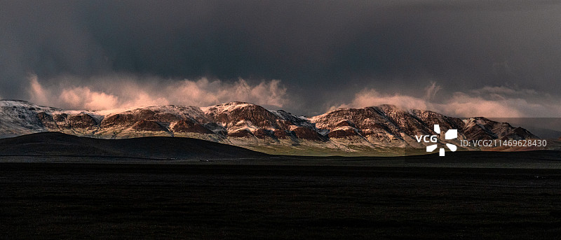 沿江而行·忘路之远近图片素材