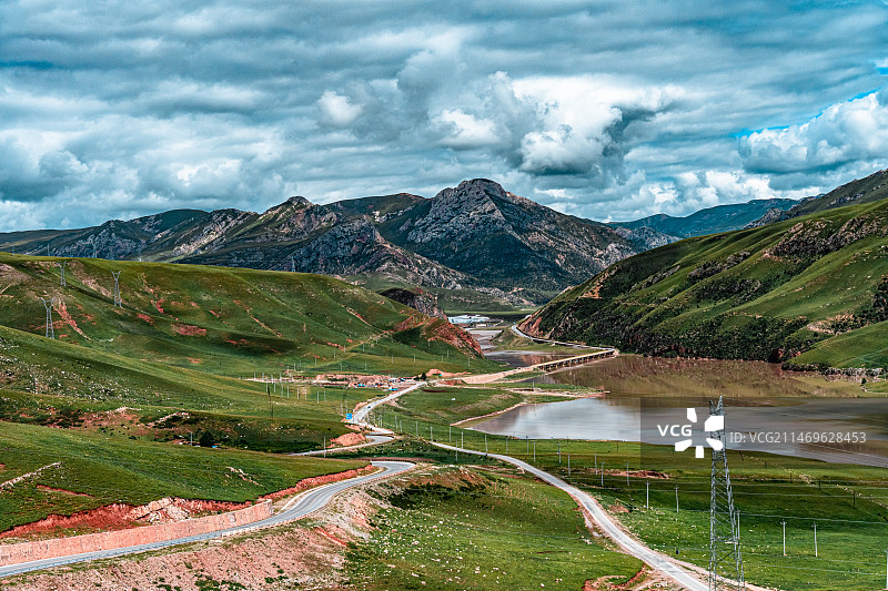 沿江而行·忘路之远近图片素材