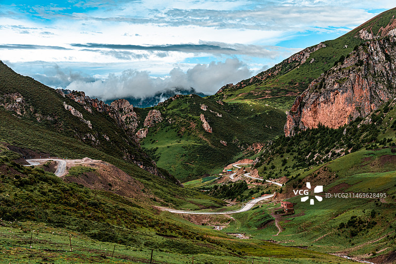 沿江而行·忘路之远近图片素材