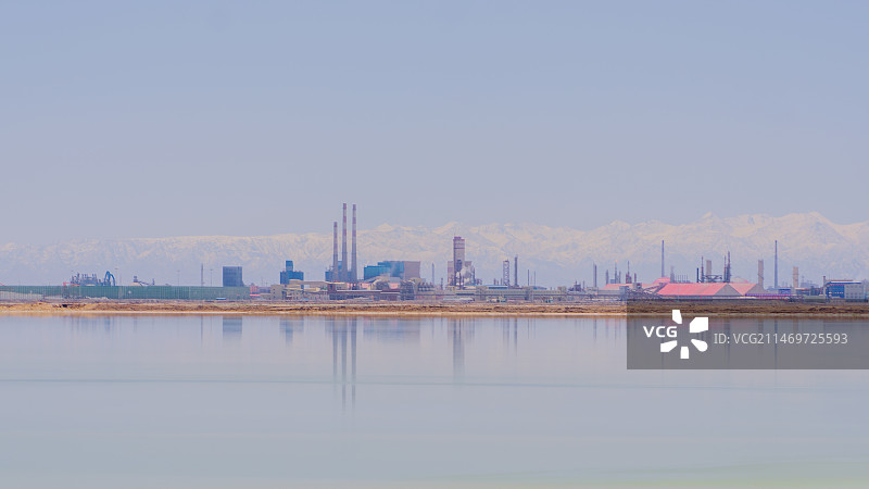 青海察尔汗盐湖钾肥工厂图片素材