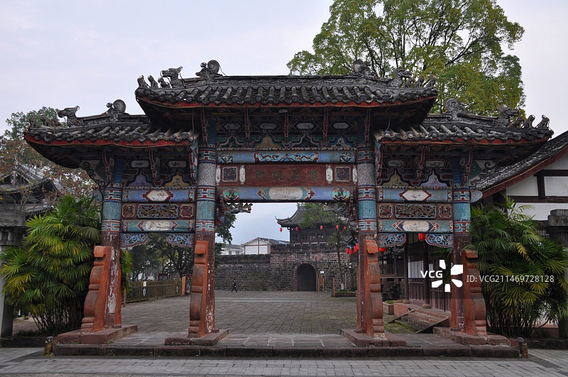 雅安芦山汉姜古城姜侯祠牌坊图片素材