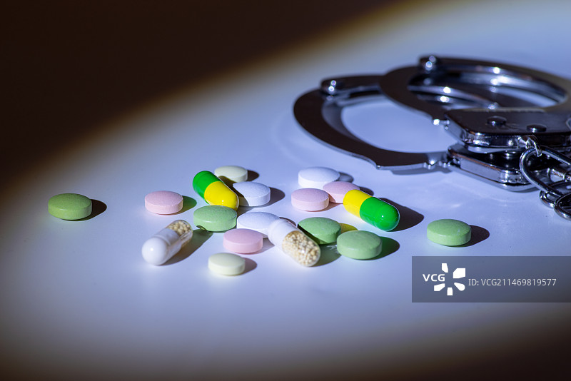 国际禁毒日  滥用药物 药物违法 药品违法图片素材