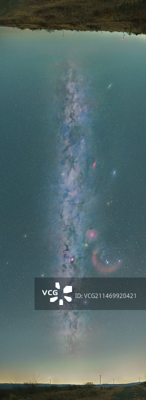 冬季垂直银河图片素材