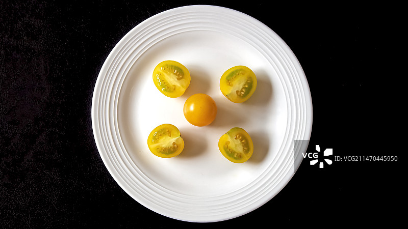 黄色小西红柿图片素材