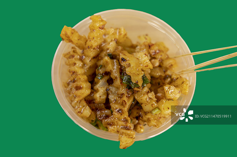 新疆维吾尔自治区伊犁哈萨克自治州美食：狼牙土豆图片素材